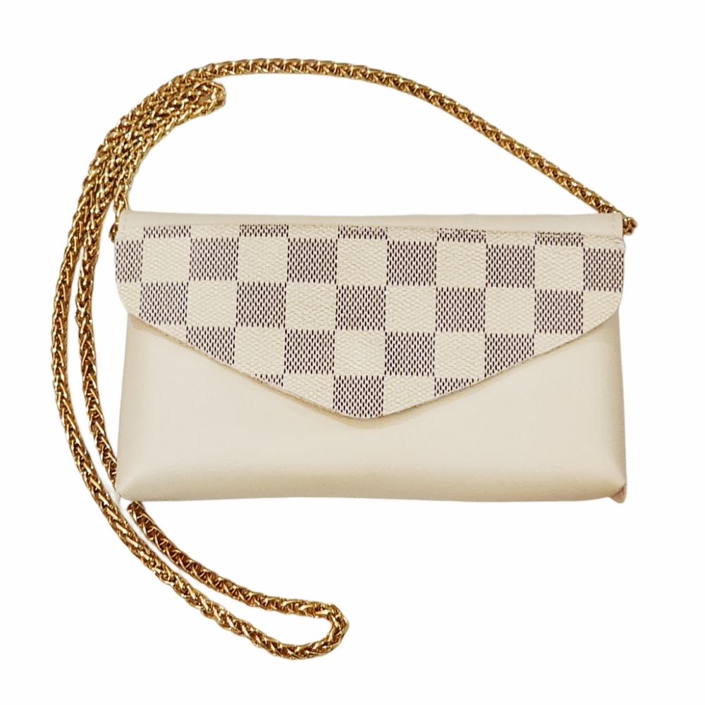 Louis Vuitton Leather Repurposed on Ivory Convertible Bum/Belt/Crossbody Bag - Picture 2 of 11